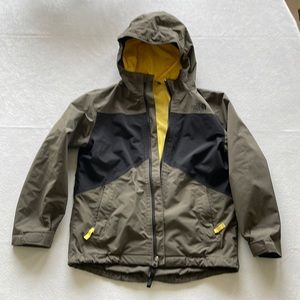 North Face Boys 2-piece jacket Size 10/12 Excellent Condition!